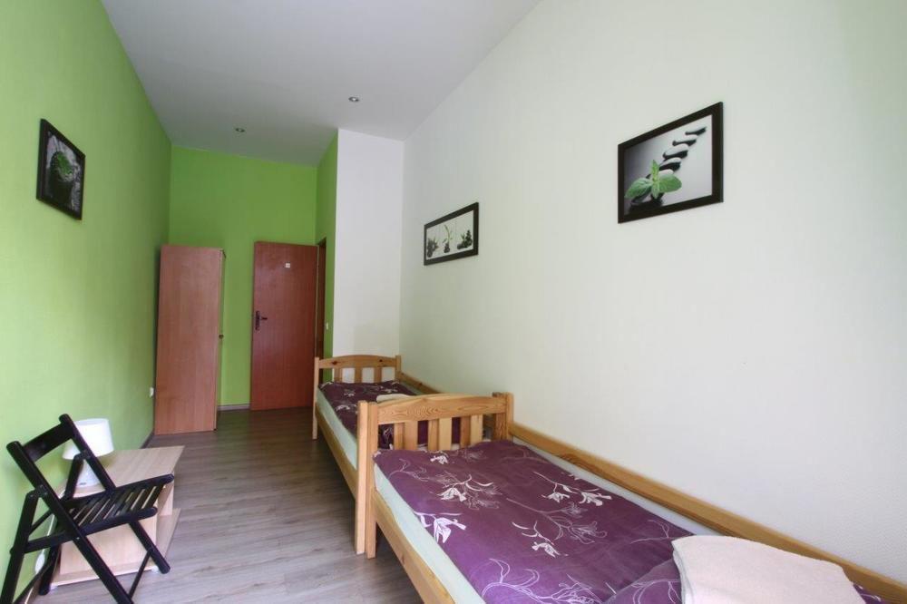 Hostel Yellow 크라쿠프 외부 사진